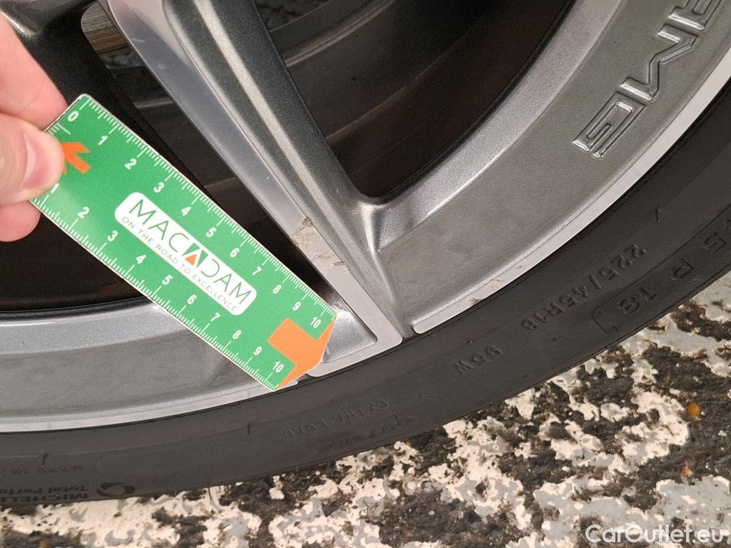  Mercedes  B-Klasse MERCEDES-BENZ Classe B / 2019 / 5P / monospace B 200 d AMG Line Edition BA8 #31