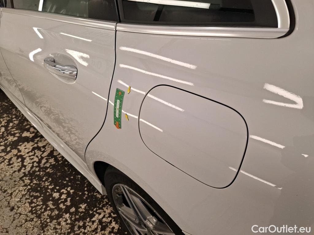  Mercedes  B-Klasse MERCEDES-BENZ Classe B / 2019 / 5P / monospace B 200 d AMG Line Edition BA8 #1