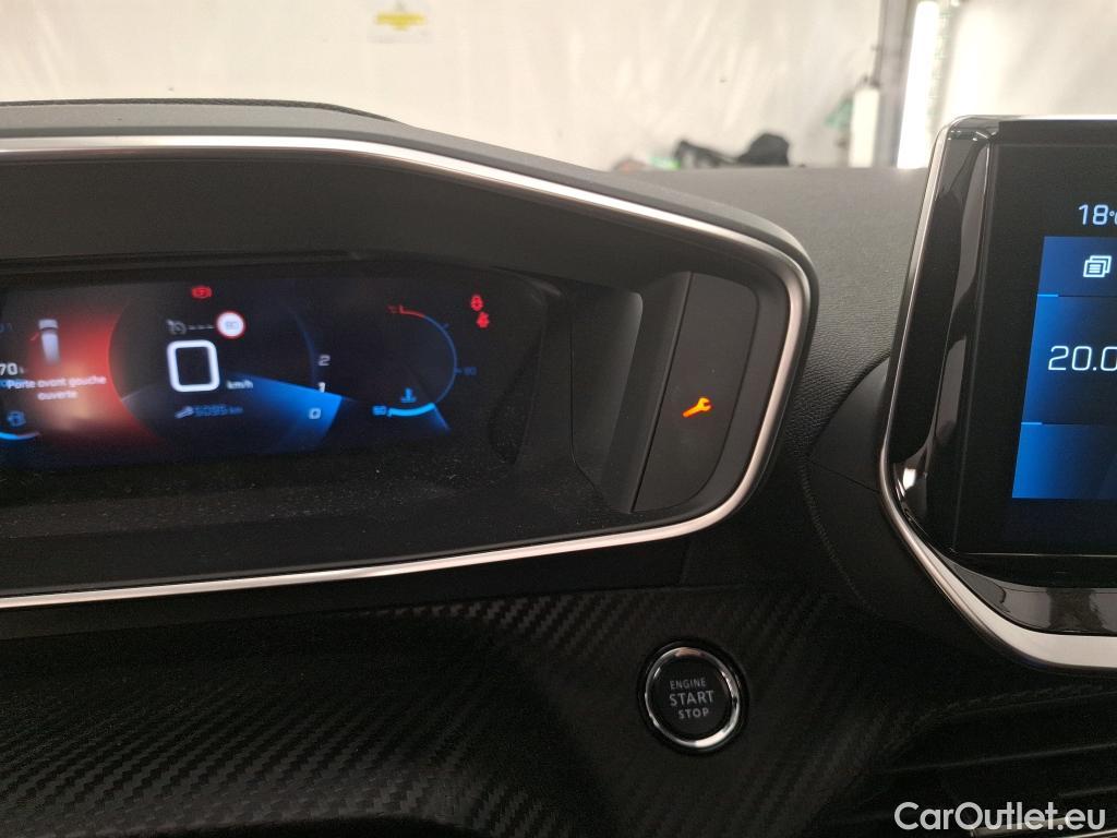  Peugeot  2008  Allure Pack 1.2 PureTech 100CV BVM6 E6d #8