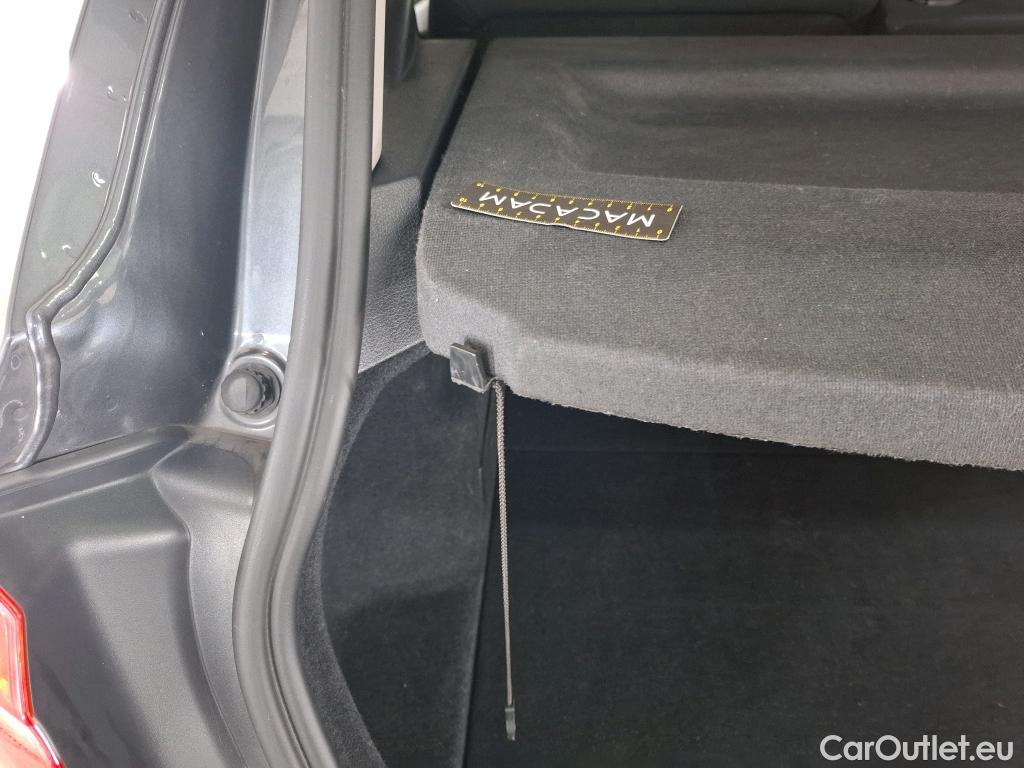  Bmw  Serie 2 BMW  Active Tourer / 2018 / 5P / monospace 225xe Business Design Auto #31