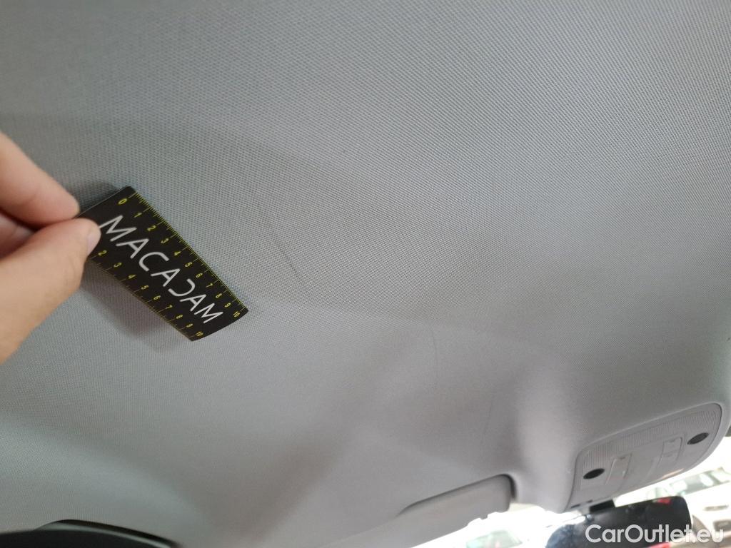  Audi  Q3 AUDI  / 2018 / 5P / SUV 35 TFSI 150 MHEV S TRONIC DESIGN LUXE #81