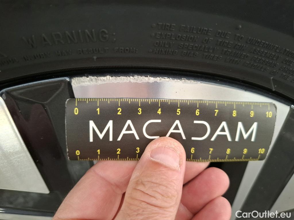  Hyundai  Konna HYUNDAI Kona / 2017 / 5P / SUV BEV 39KWH ELECTRIQUE 136CH CREATIVE #9