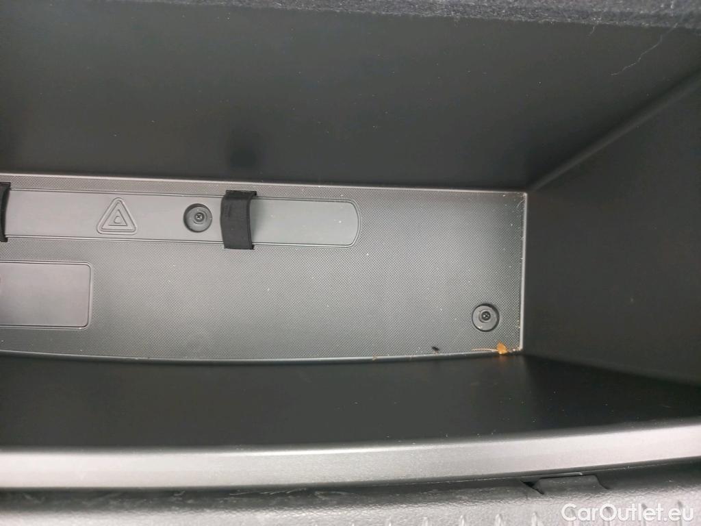  Hyundai  i30 HYUNDAI  / 2020 / 5P / Break 1.0 T-GDI 120 MHEV DCT-7 N LINE SW #5