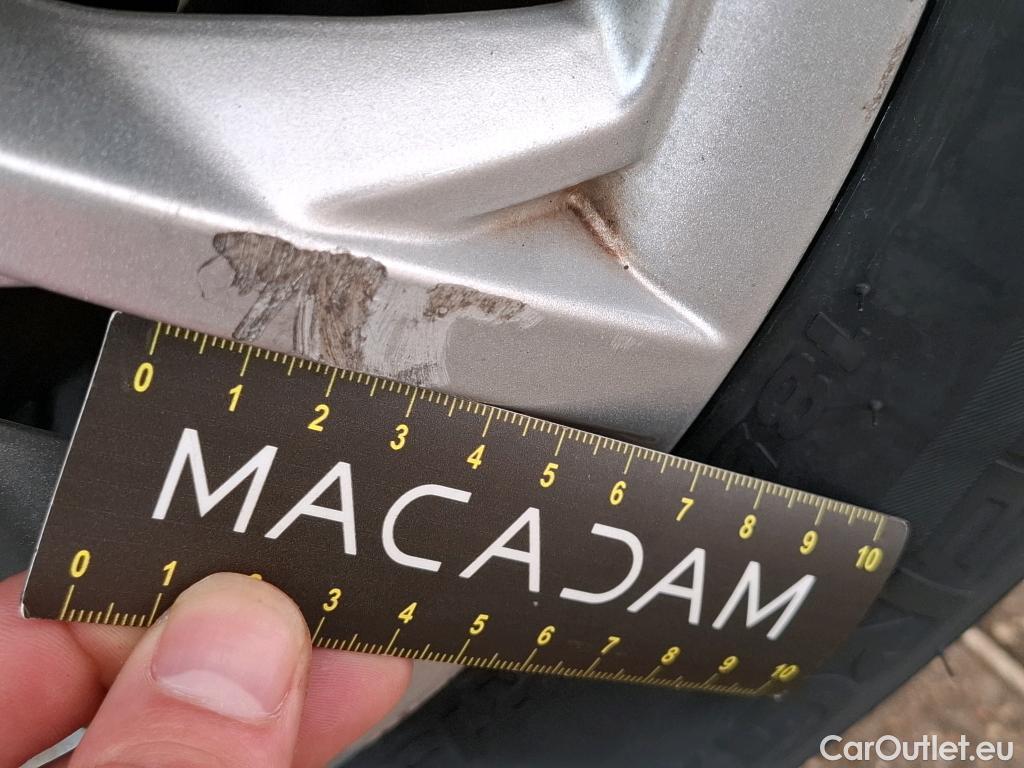  Fiat  500 FIAT   2015  3P  Berline Hybrid 10 BSG 70 ch Dolcevita #14