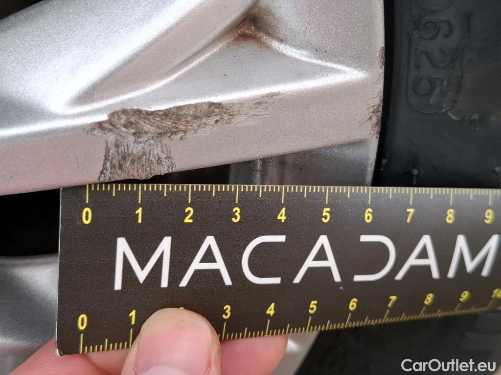  Fiat  500 FIAT   2015  3P  Berline Hybrid 10 BSG 70 ch Dolcevita #15