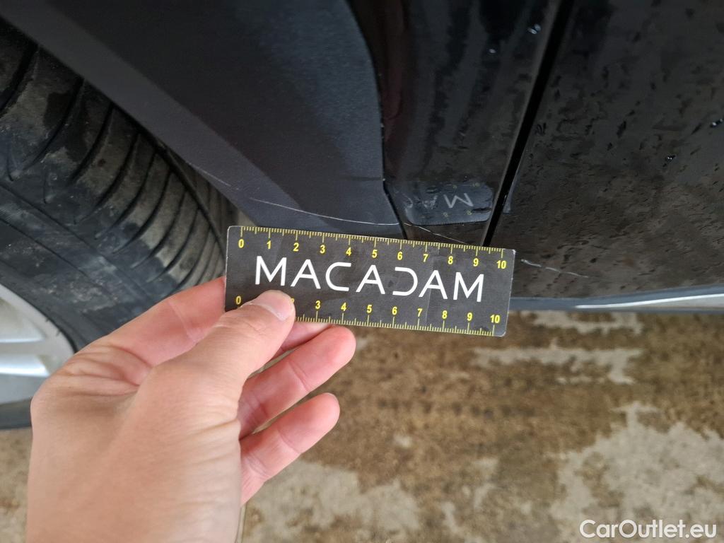  MG  EHS MG  / 2021 / 5P / SUV 1.5T GDI PHEV Luxe Auto OPERATION STOCK #18