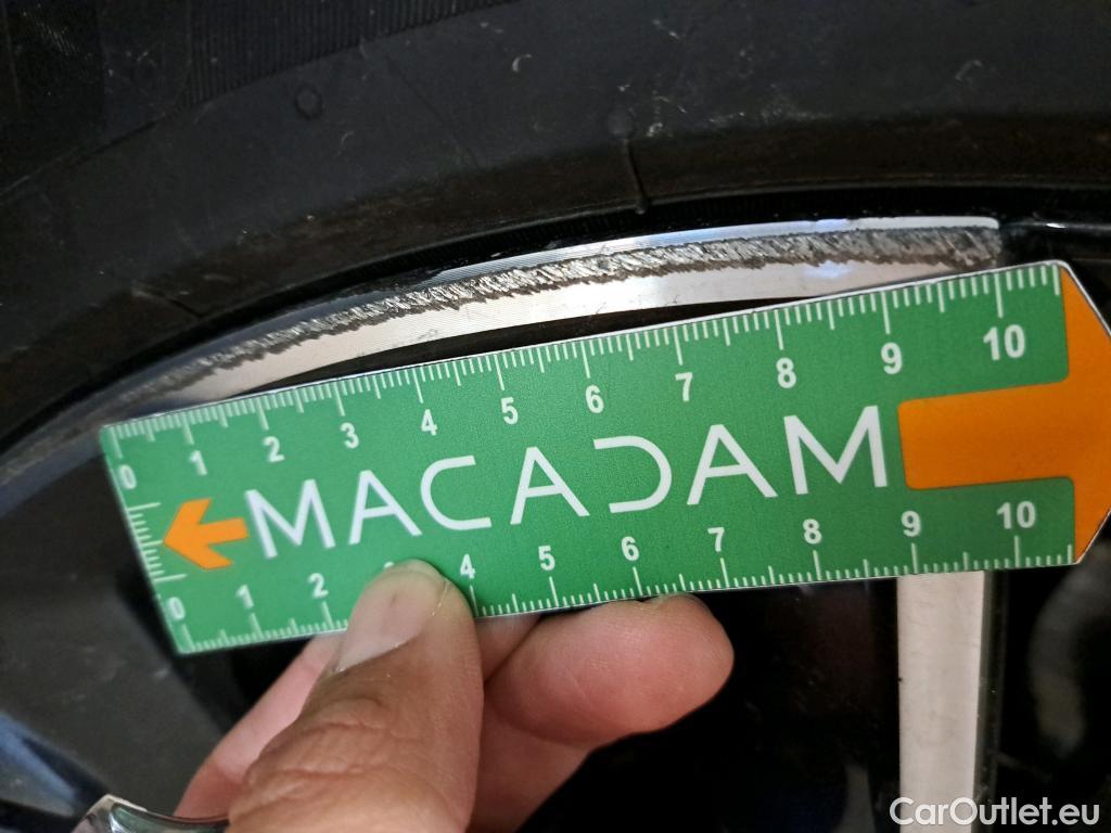  Peugeot  308 PEUGEOT  SW / 2021 / 5P / Break PHEV 180 E-EAT8 ALLURE #9