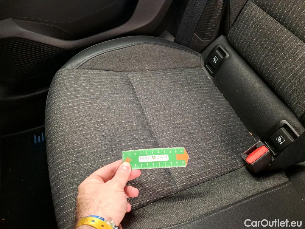  Renault  Clio  V Intens 1.6 E-TECH Hybrid 140CV BVA6 E6d #14