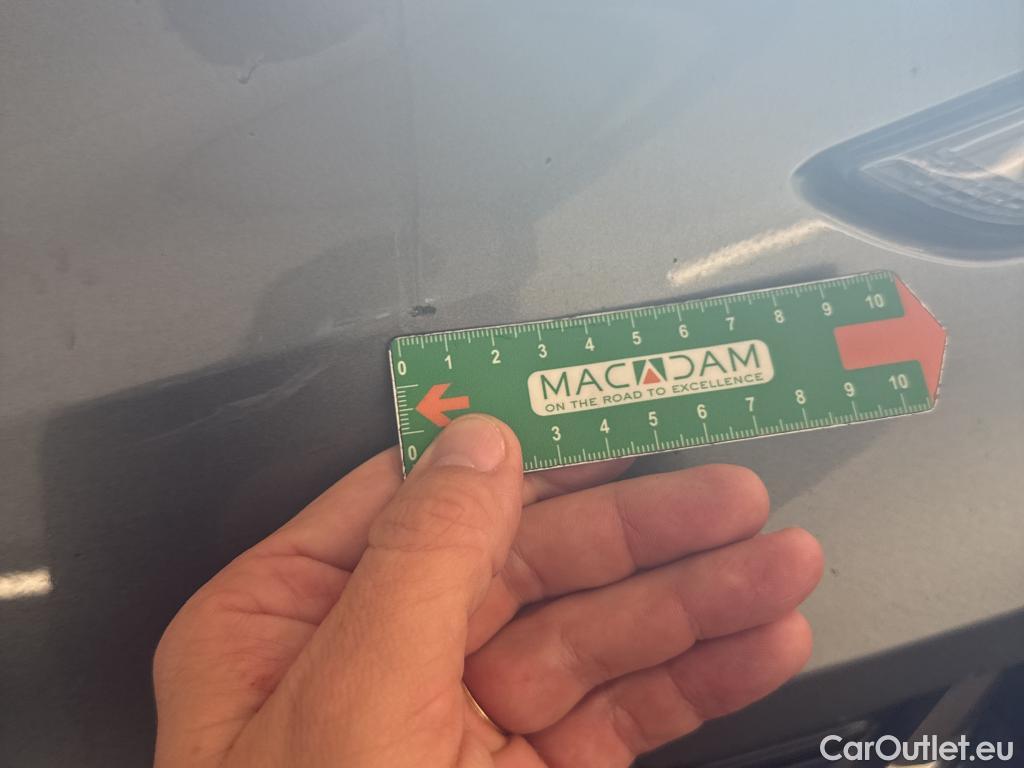  Renault  Arkana RENAULT  / 2021 / 5P / SUV Evolution mild hybrid 140 EDC -22 #2