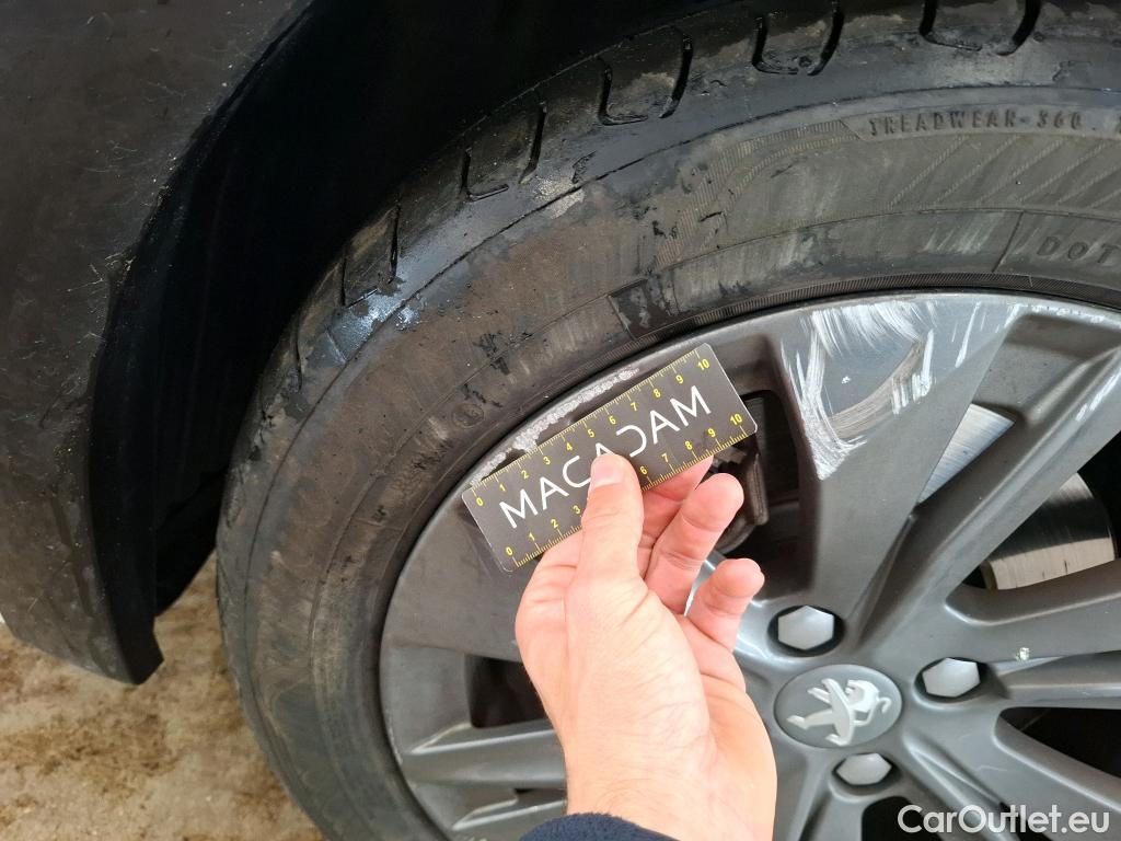  Peugeot  208  (e-) Active Business R 50kWh BVA  TRANSFO VP VF #9