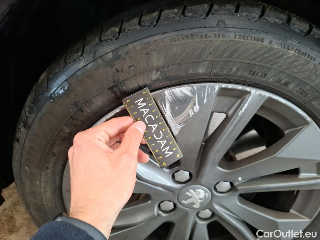  Peugeot  208  (e-) Active Business R 50kWh BVA  TRANSFO VP VF #11