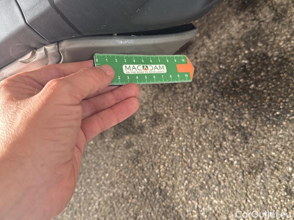  Renault  Arkana RENAULT  / 2021 / 5P / SUV Evolution mild hybrid 140 EDC -22 #11