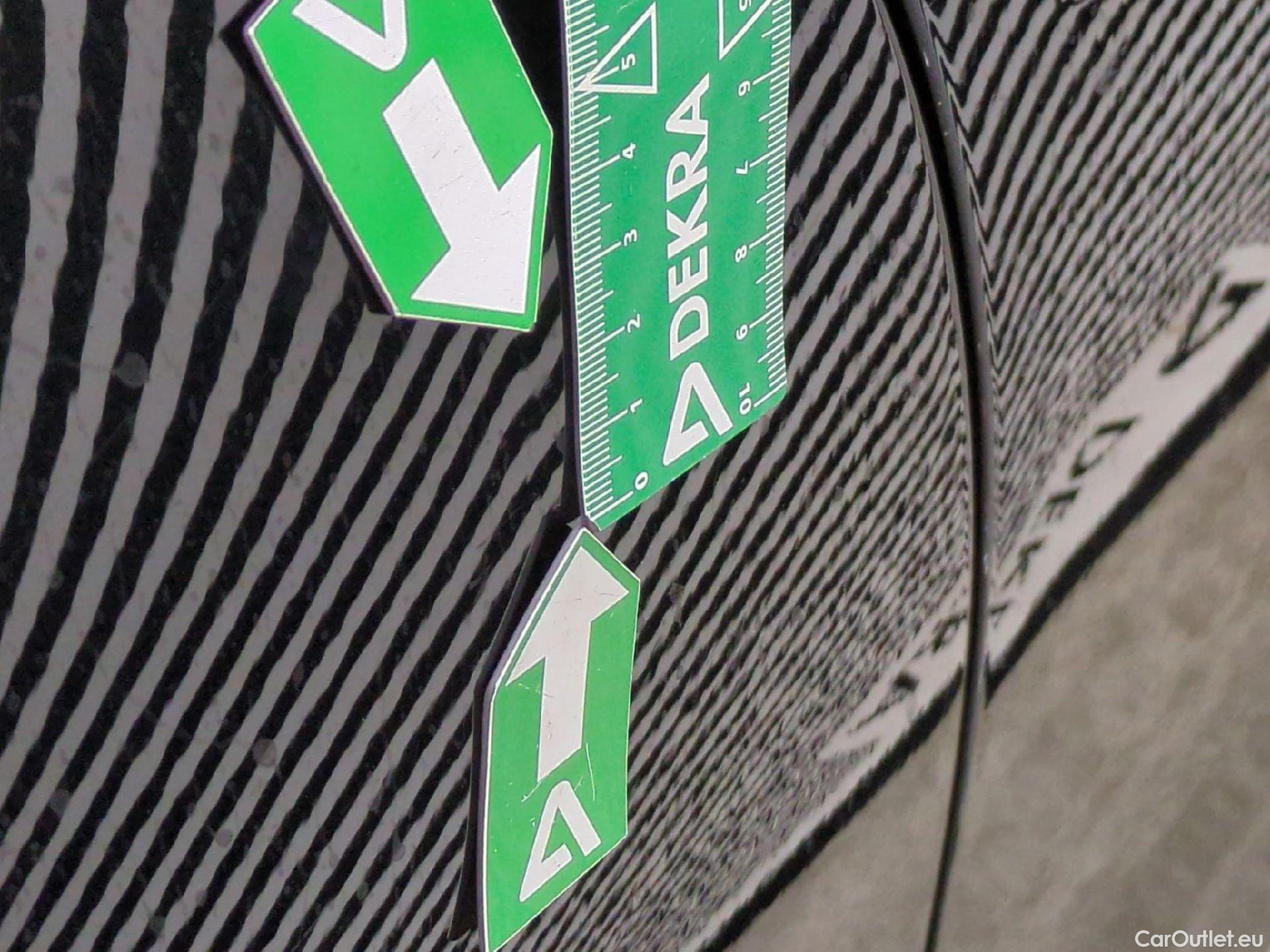  Renault  Clio  V Business 1.6 E-TECH Hybrid 140CV BVA6 E6d #15