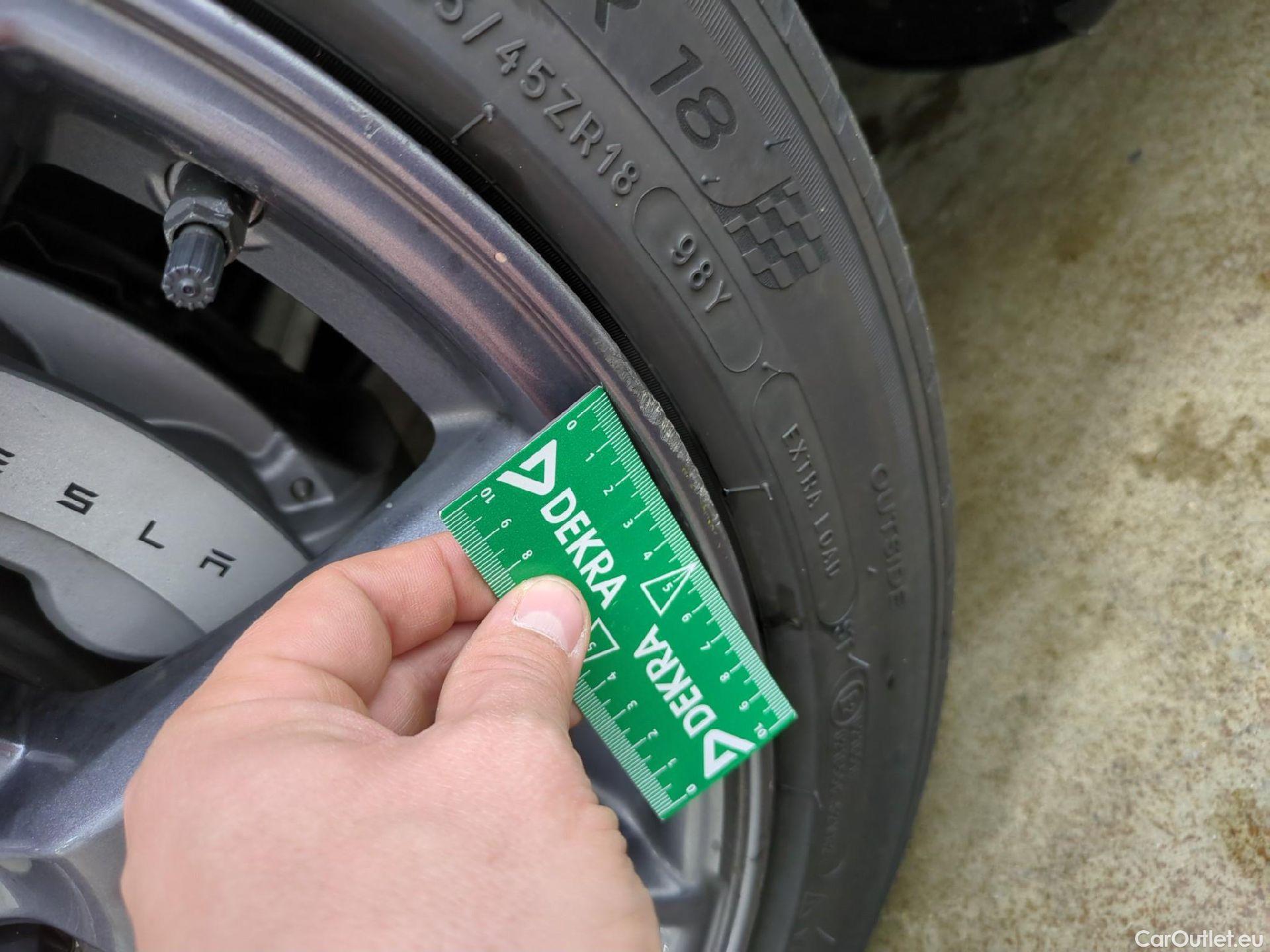  Tesla  Model 3 TESLA  / 2018 / 4P / Berline Grande Autonomie #12