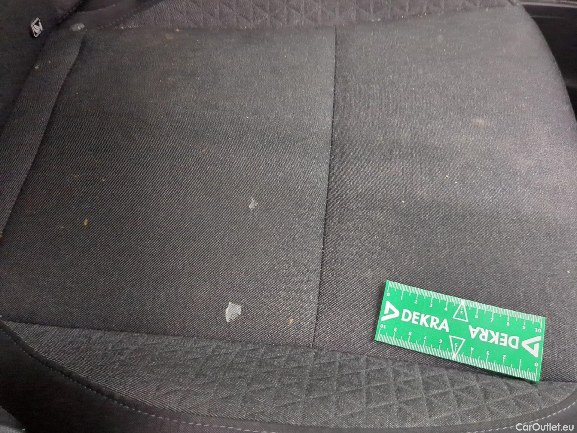  Renault  Clio  V Business 1.6 E-TECH Hybrid 140CV BVA6 E6d #50