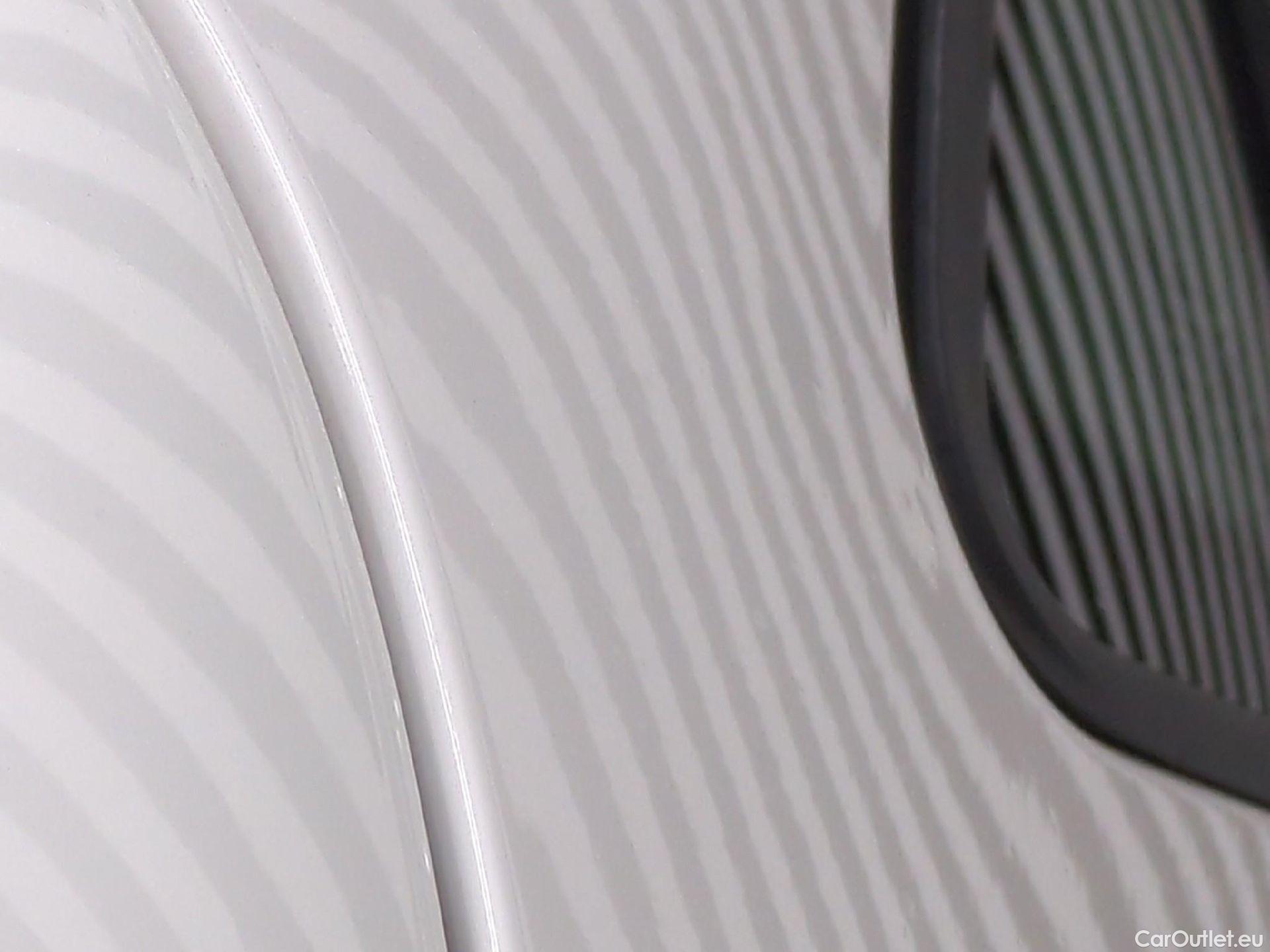  Seat  Leon SEAT  / 2020 / 5P / Berline 1.0 eTSI 110 DSG S&S Style Business #33