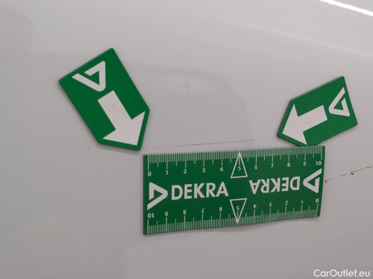  Renault  Clio  V Business 1.6 E-TECH Hybrid 140CV BVA6 E6d #8