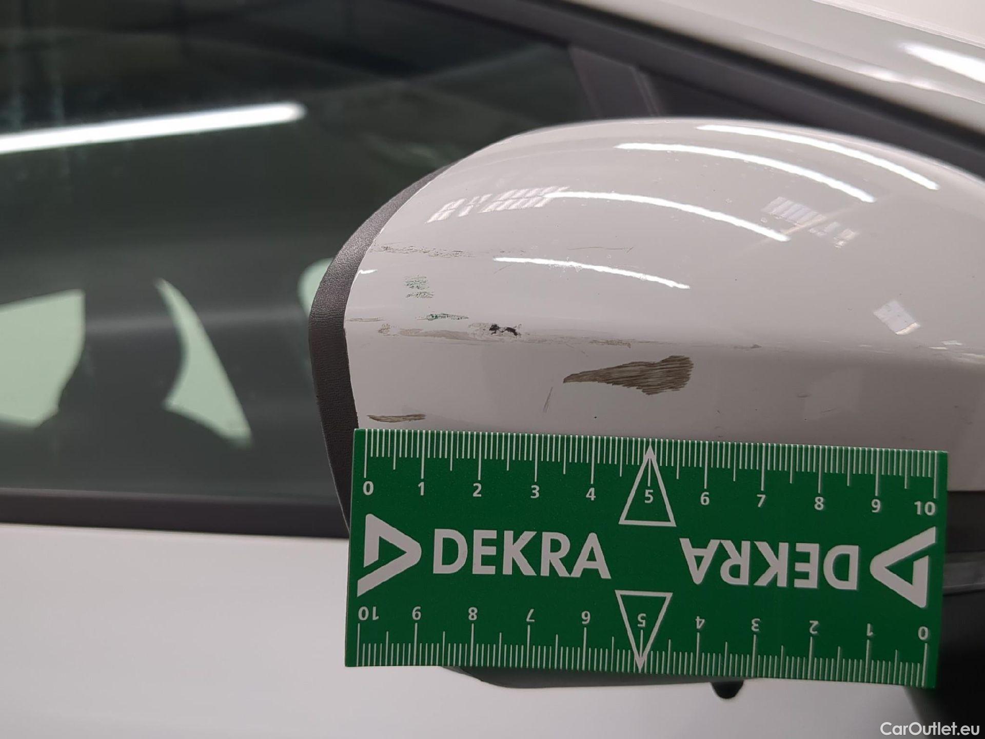  Renault  Clio  V Business 1.6 E-TECH Hybrid 140CV BVA6 E6d #40