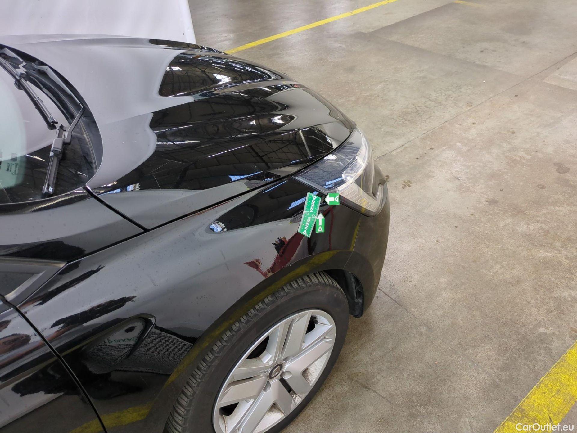  Renault  Clio  V Business 1.6 E-TECH Hybrid 140CV BVA6 E6d #31