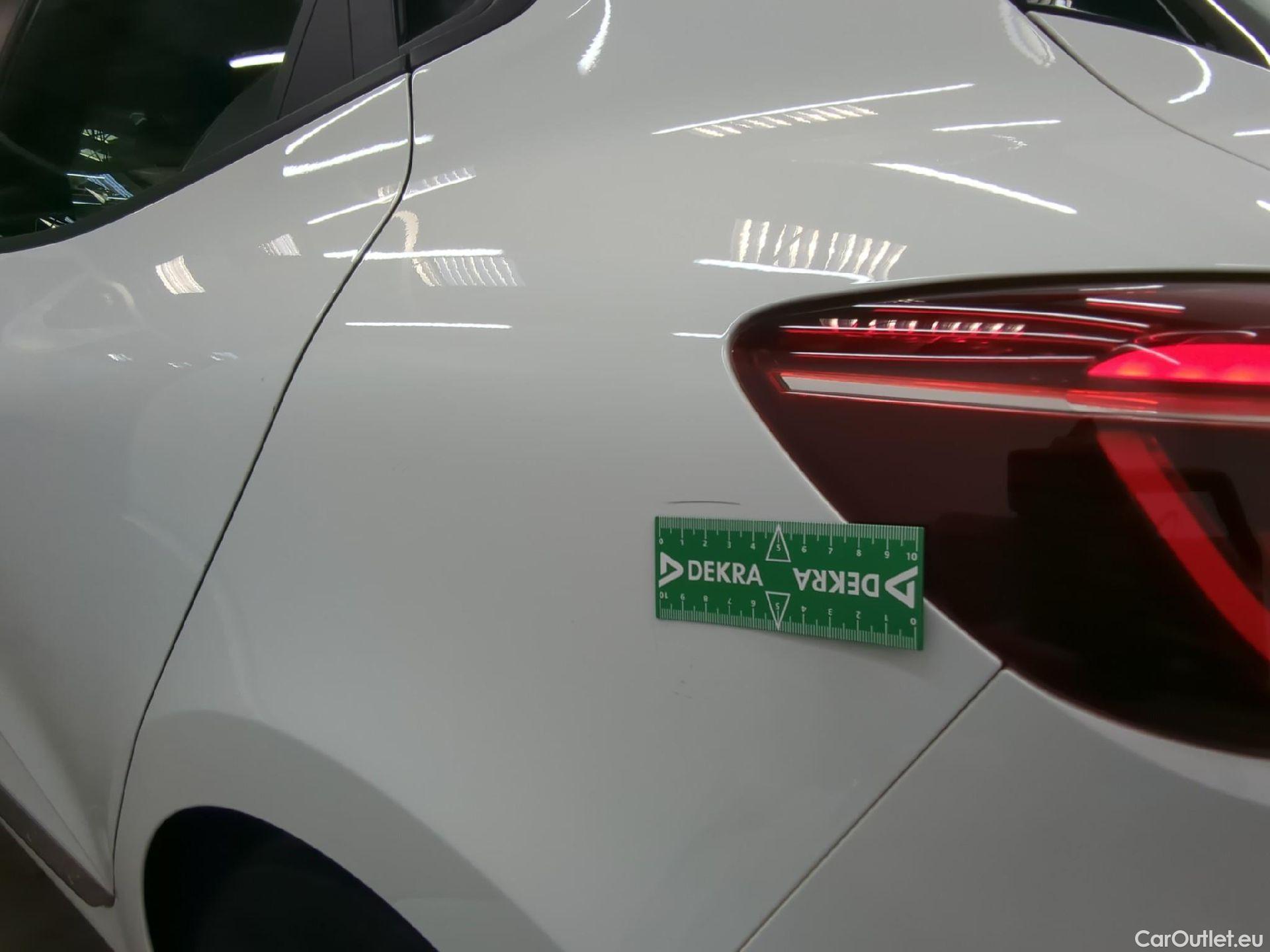  Renault  Clio  V Business 1.6 E-TECH Hybrid 140CV BVA6 E6d #44