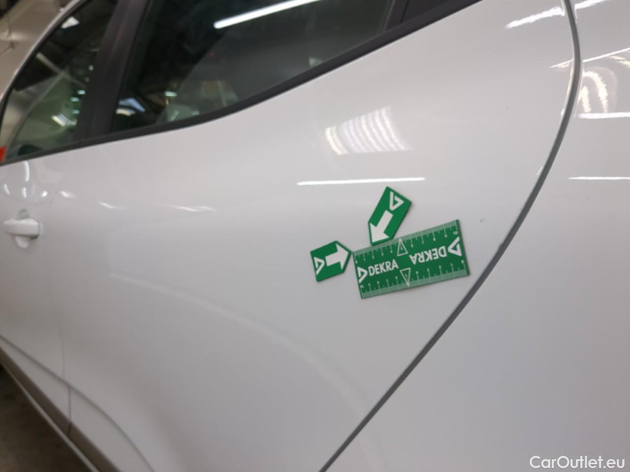  Renault  Clio  V Business 1.6 E-TECH Hybrid 140CV BVA6 E6d #41