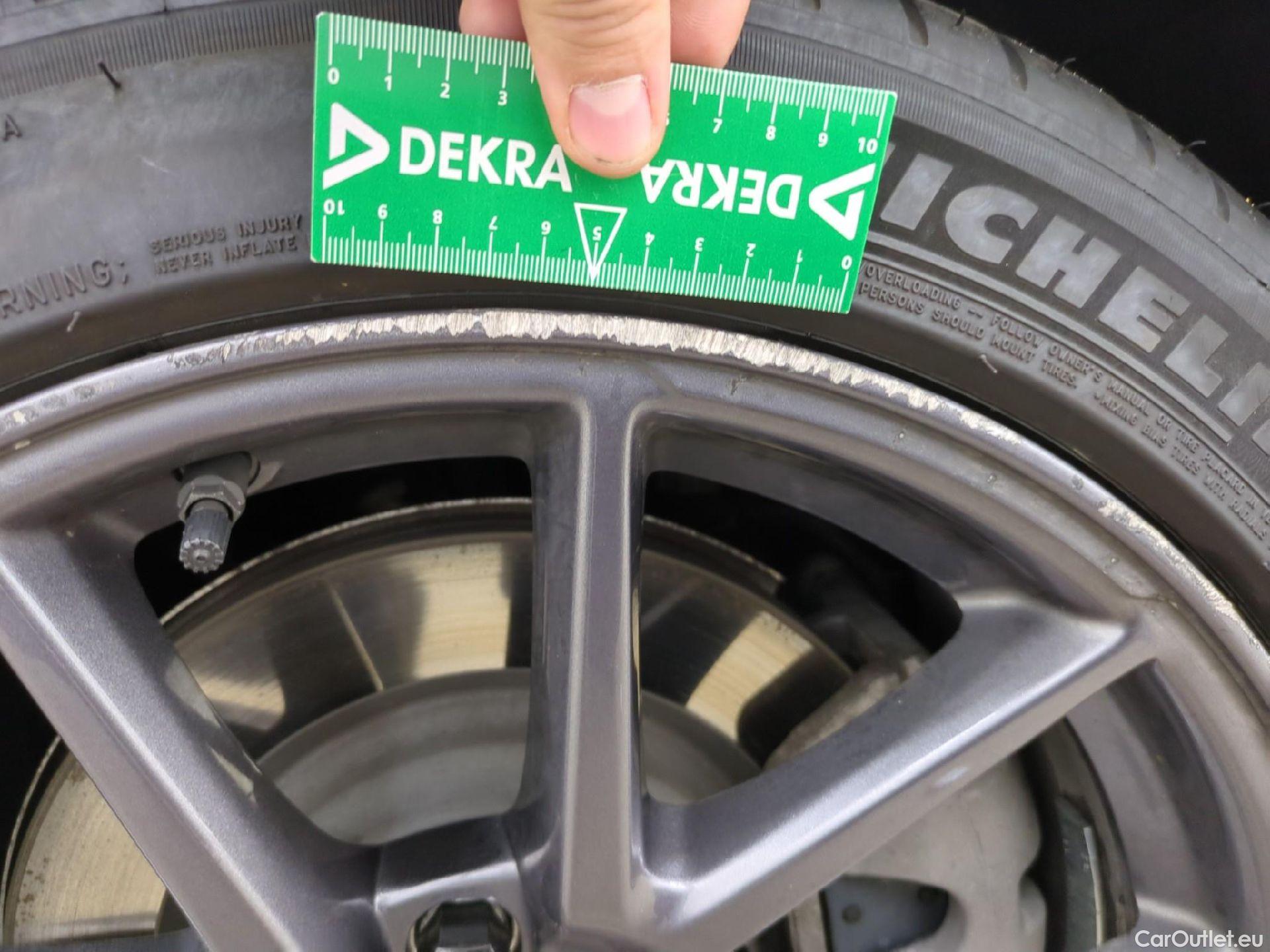  Tesla  Model 3 TESLA  / 2018 / 4P / Berline Grande Autonomie #15