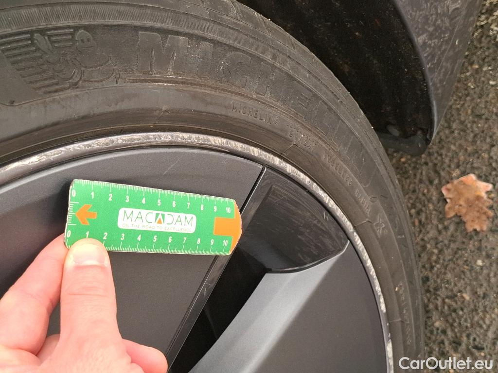  Tesla  Model 3 TESLA  / 2018 / 4P / Berline Propulsion #11