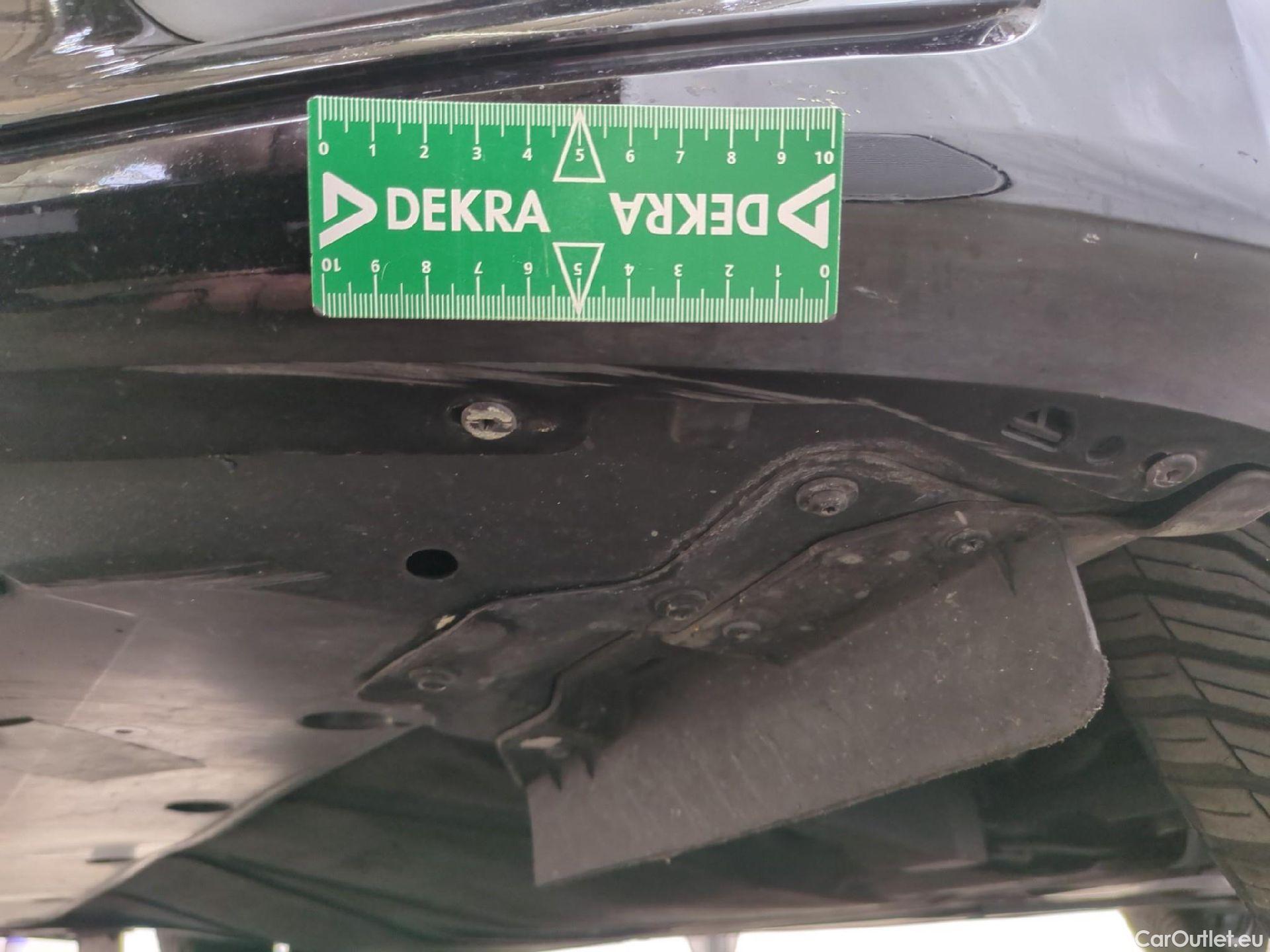  Renault  Clio  V Business 1.6 E-TECH Hybrid 140CV BVA6 E6d #41