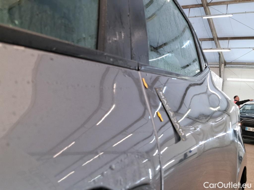  Renault  Clio  V Evolution 1.6 E-TECH Hybrid 145CV BVA6 6E #9