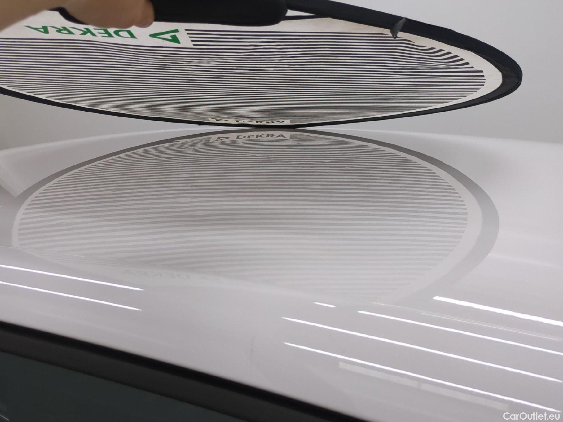  Seat  Leon SEAT  / 2020 / 5P / Berline 1.0 eTSI 110 DSG S&S Style Business #41