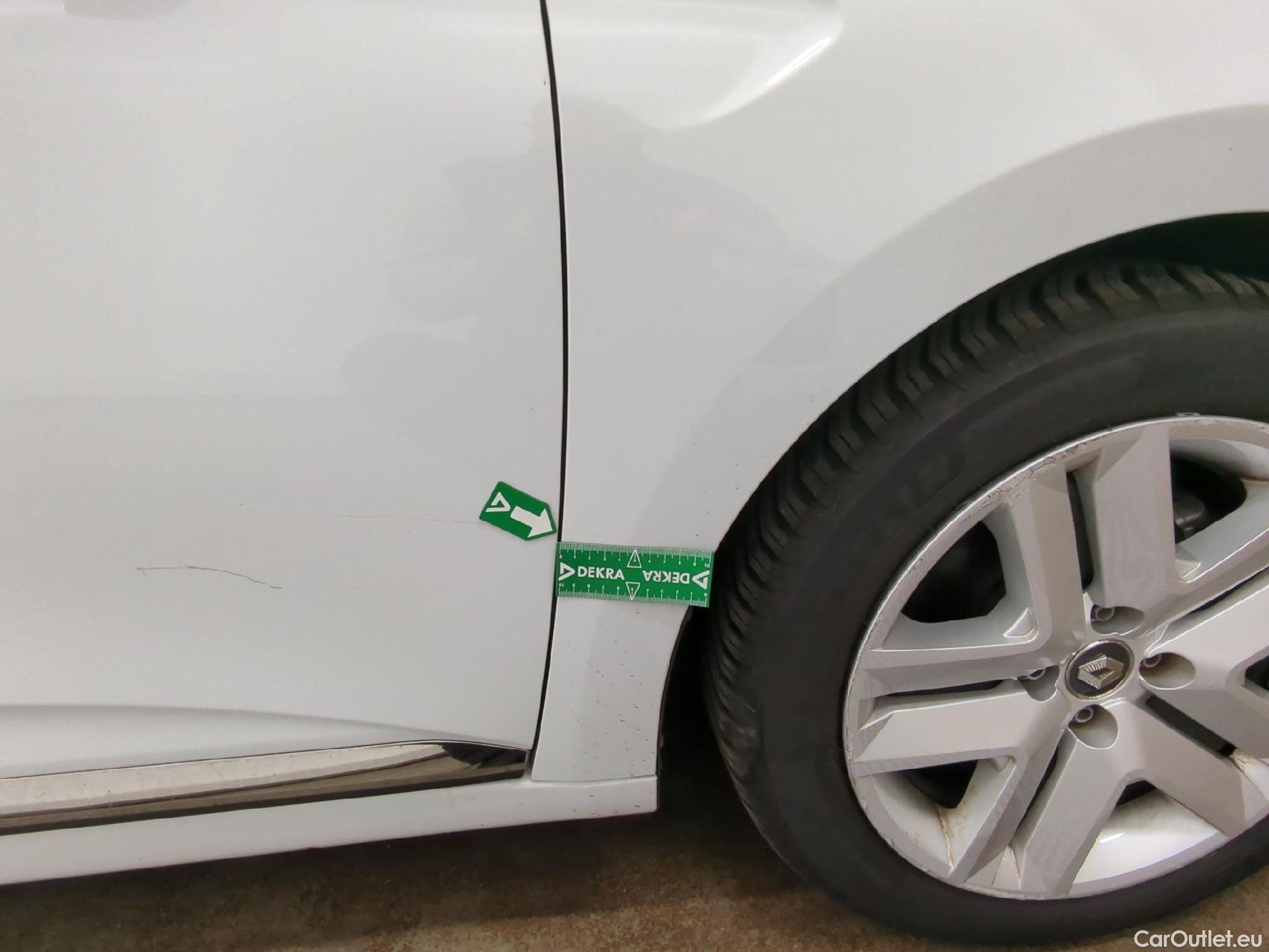  Renault  Clio  V Business 1.6 E-TECH Hybrid 140CV BVA6 E6d #14