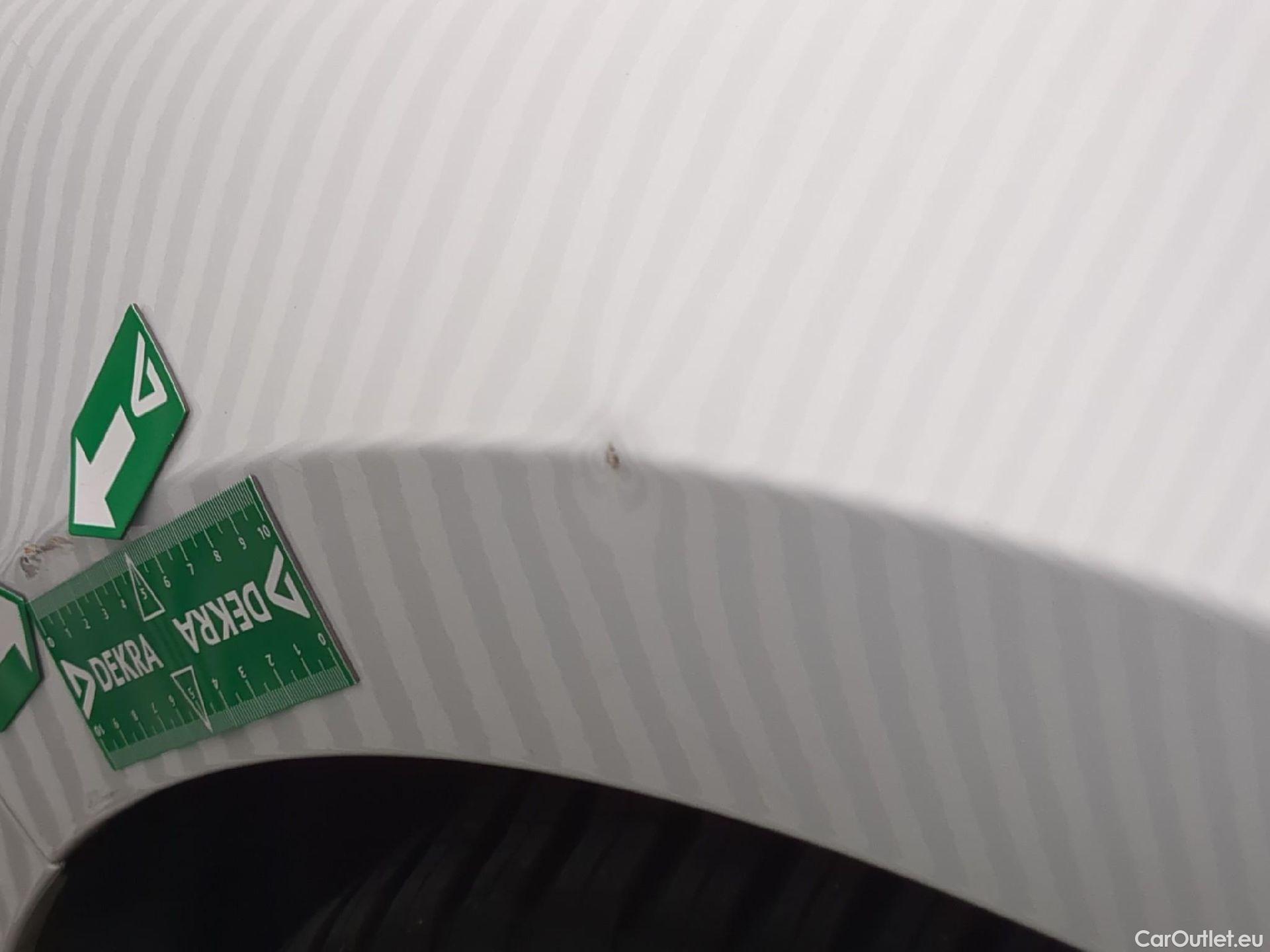  Renault  Clio  V Business 1.6 E-TECH Hybrid 140CV BVA6 E6d #19