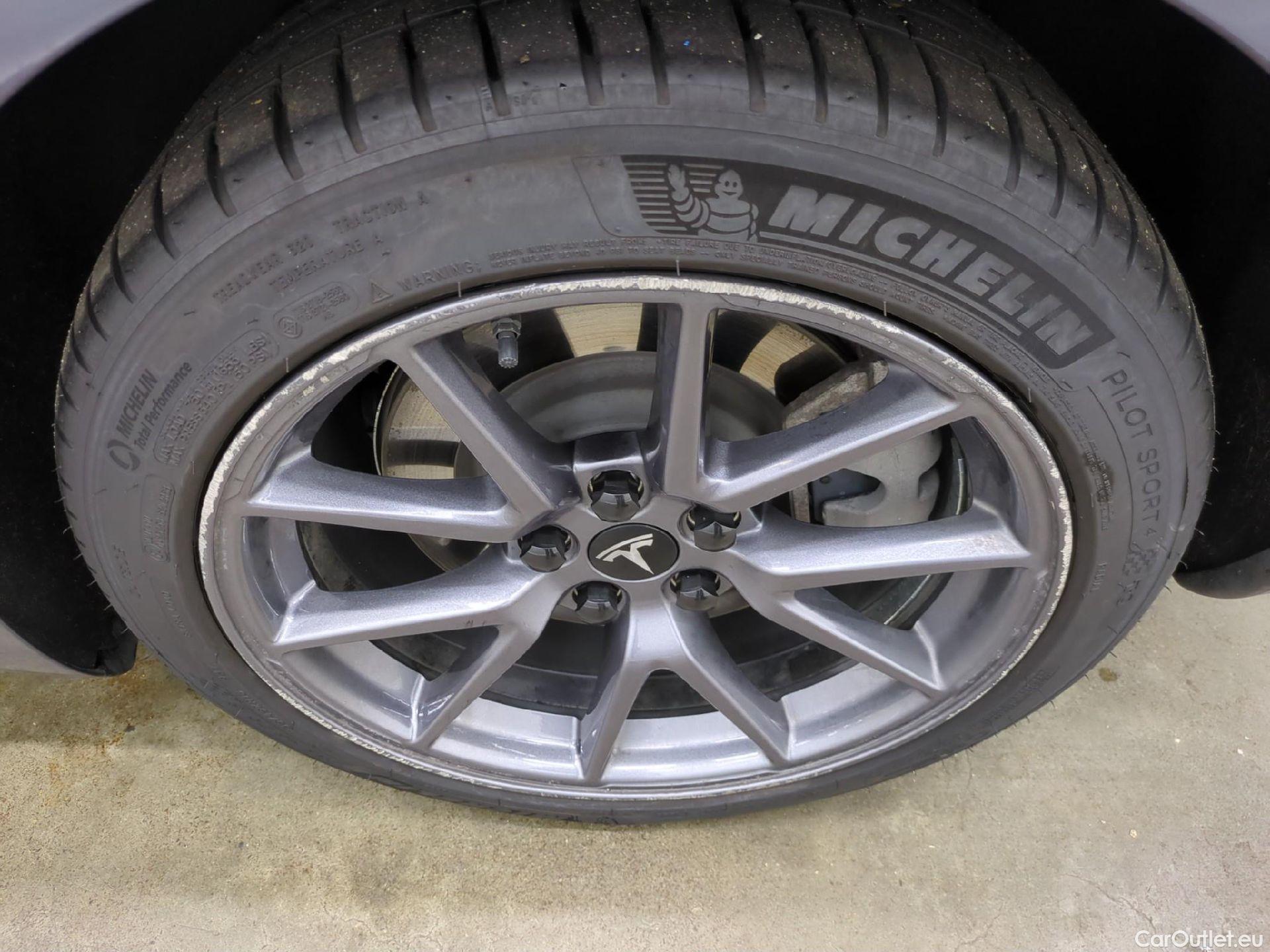  Tesla  Model 3 TESLA  / 2018 / 4P / Berline Grande Autonomie #13