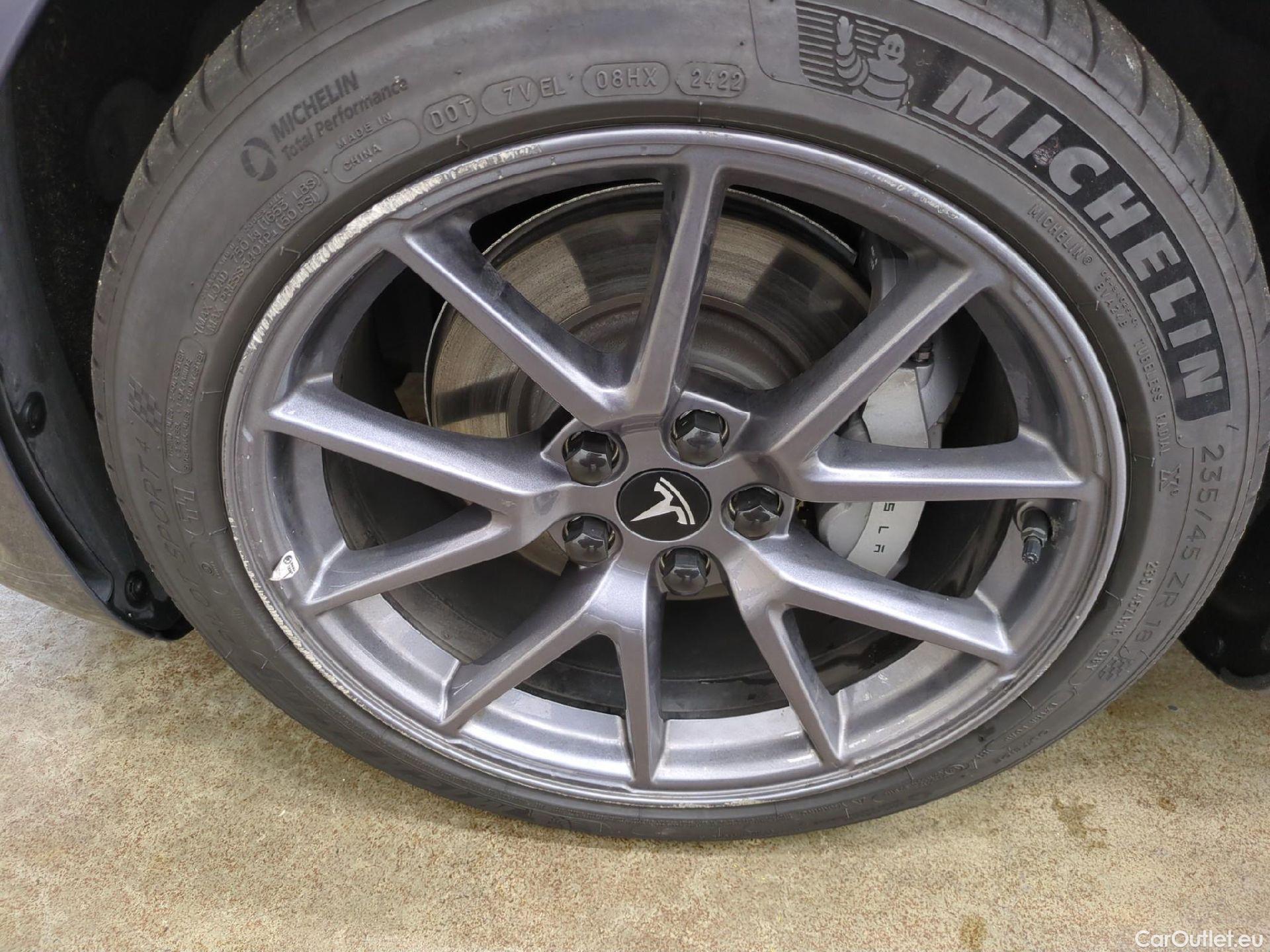  Tesla  Model 3 TESLA  / 2018 / 4P / Berline Grande Autonomie #8