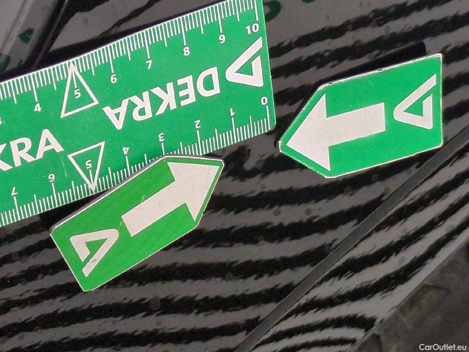  Renault  Clio  V Business 1.6 E-TECH Hybrid 140CV BVA6 E6d #48