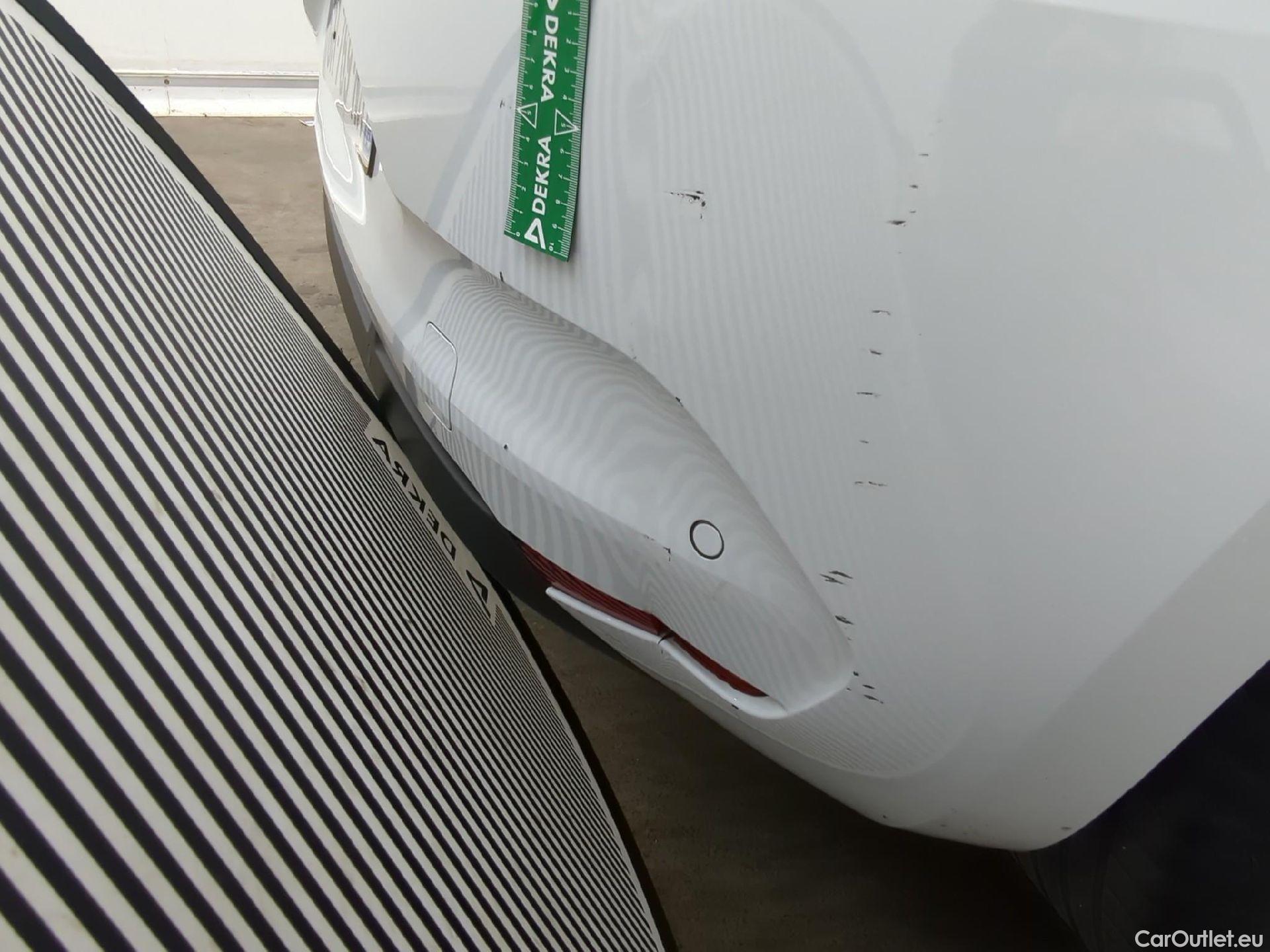  Renault  Clio  V Business 1.6 E-TECH Hybrid 140CV BVA6 E6d #28