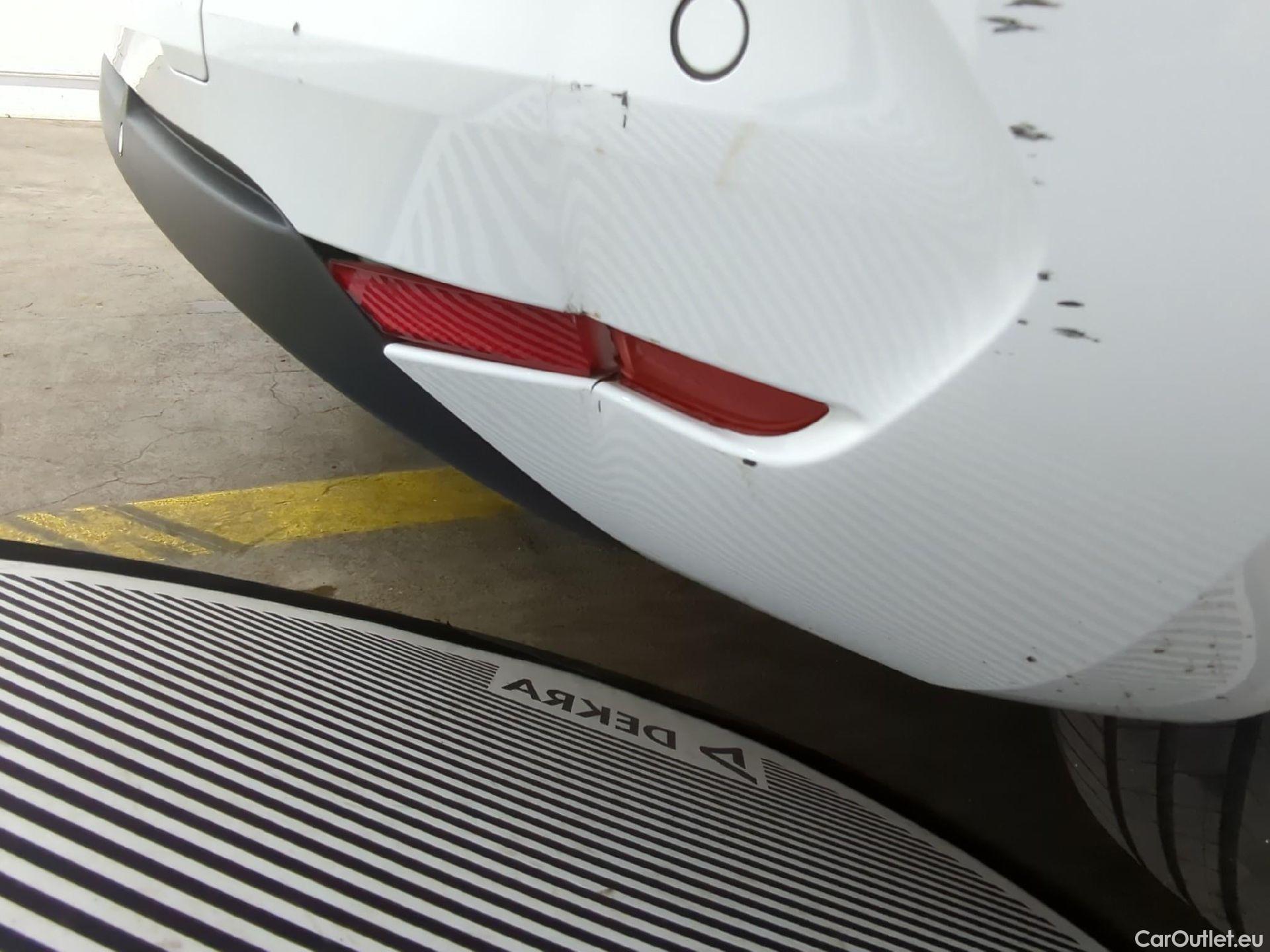  Renault  Clio  V Business 1.6 E-TECH Hybrid 140CV BVA6 E6d #31