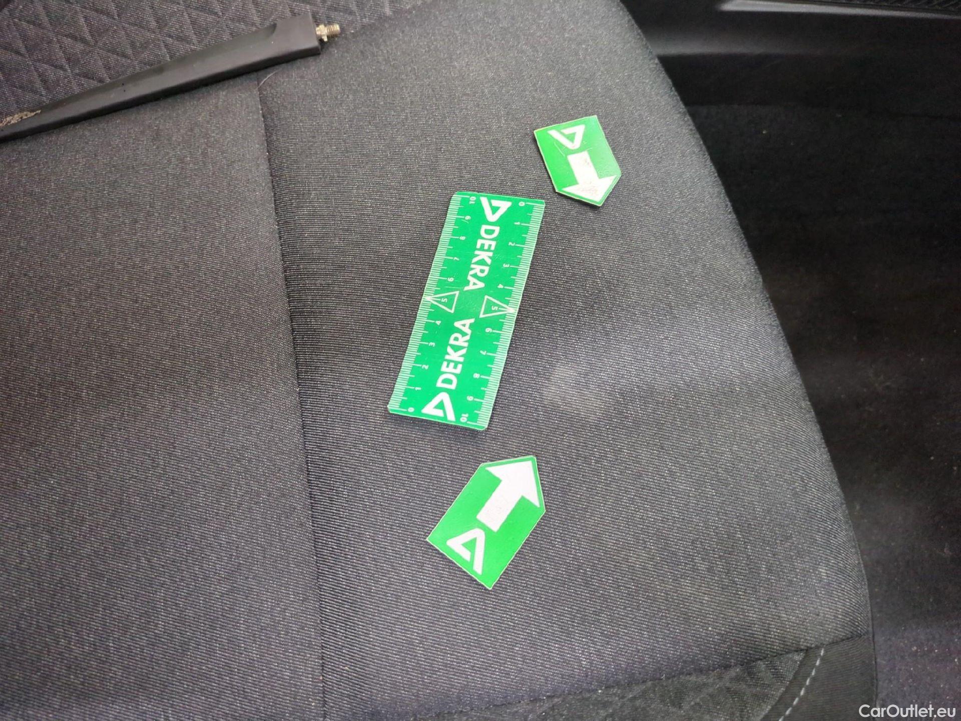  Renault  Clio  V Business 1.6 E-TECH Hybrid 140CV BVA6 E6d #23