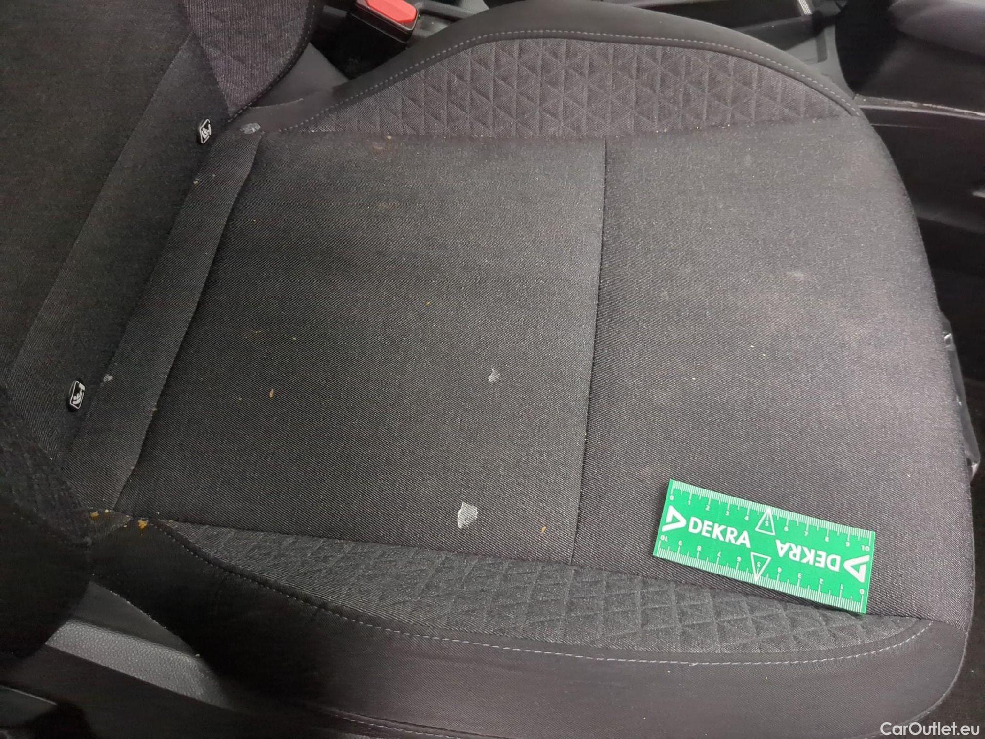  Renault  Clio  V Business 1.6 E-TECH Hybrid 140CV BVA6 E6d #46