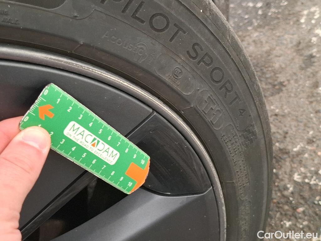  Tesla  Model 3 TESLA  / 2018 / 4P / Berline Propulsion #6