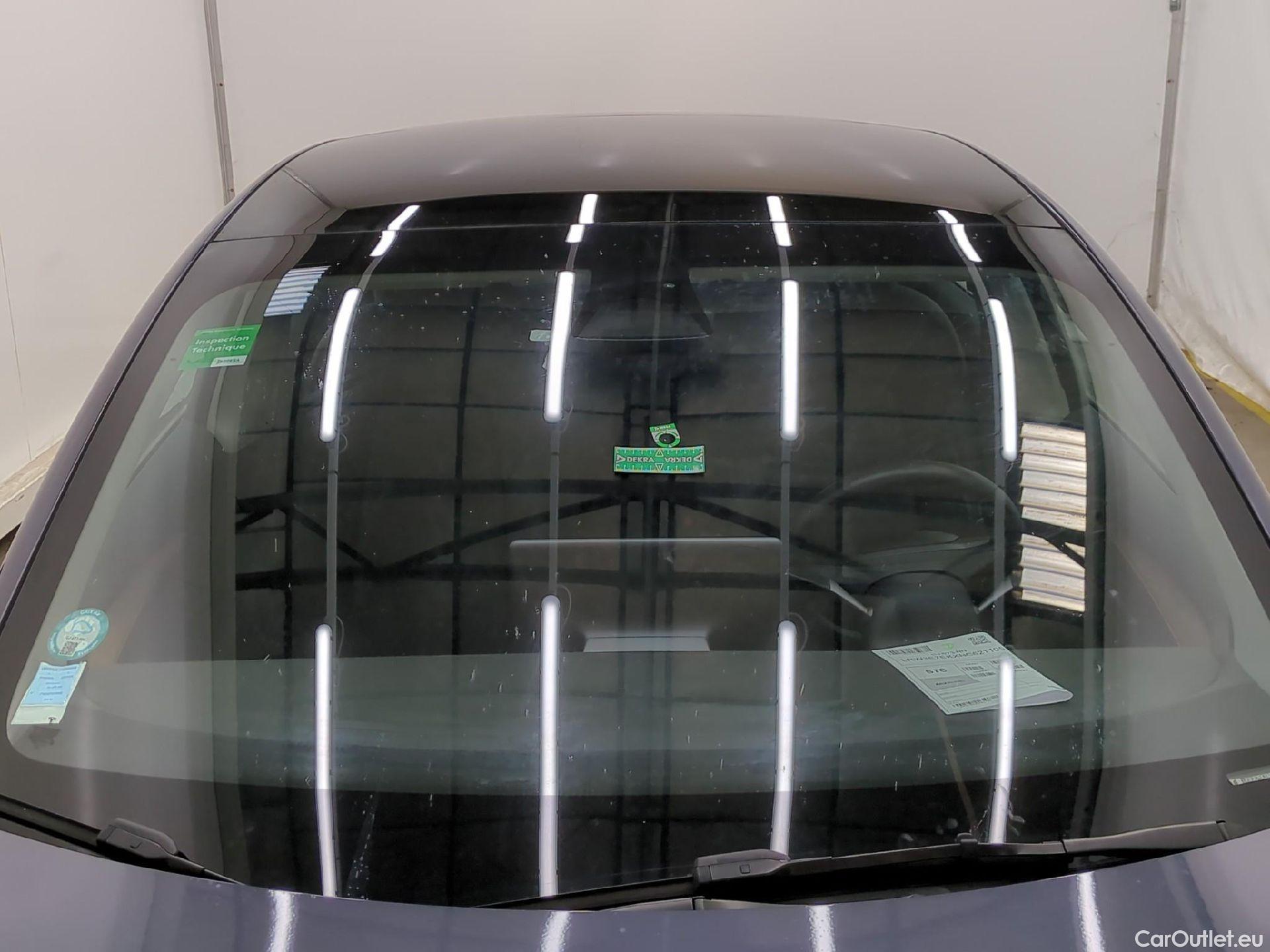  Tesla  Model 3 TESLA  / 2018 / 4P / Berline Grande Autonomie #6