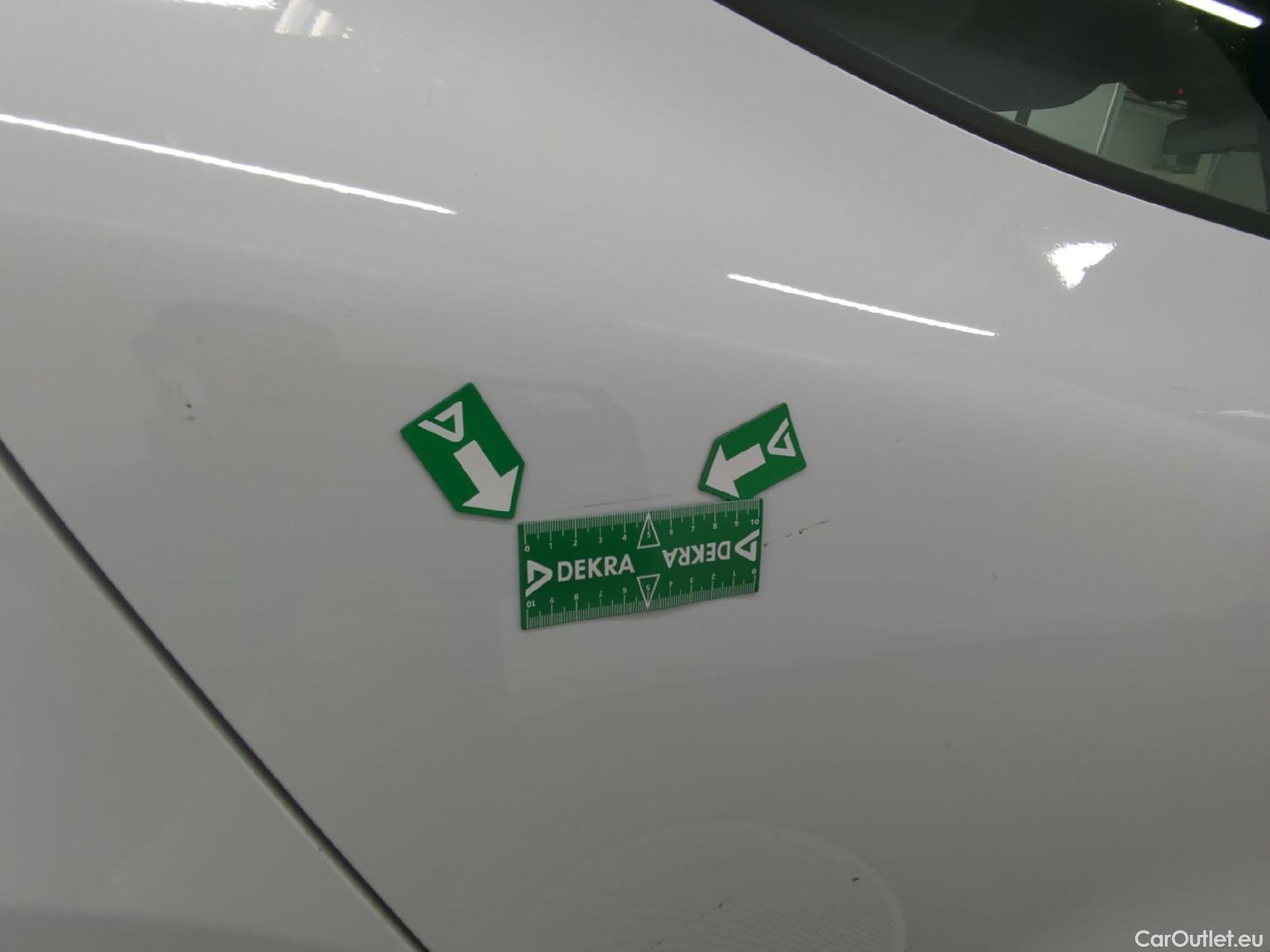  Renault  Clio  V Business 1.6 E-TECH Hybrid 140CV BVA6 E6d #9