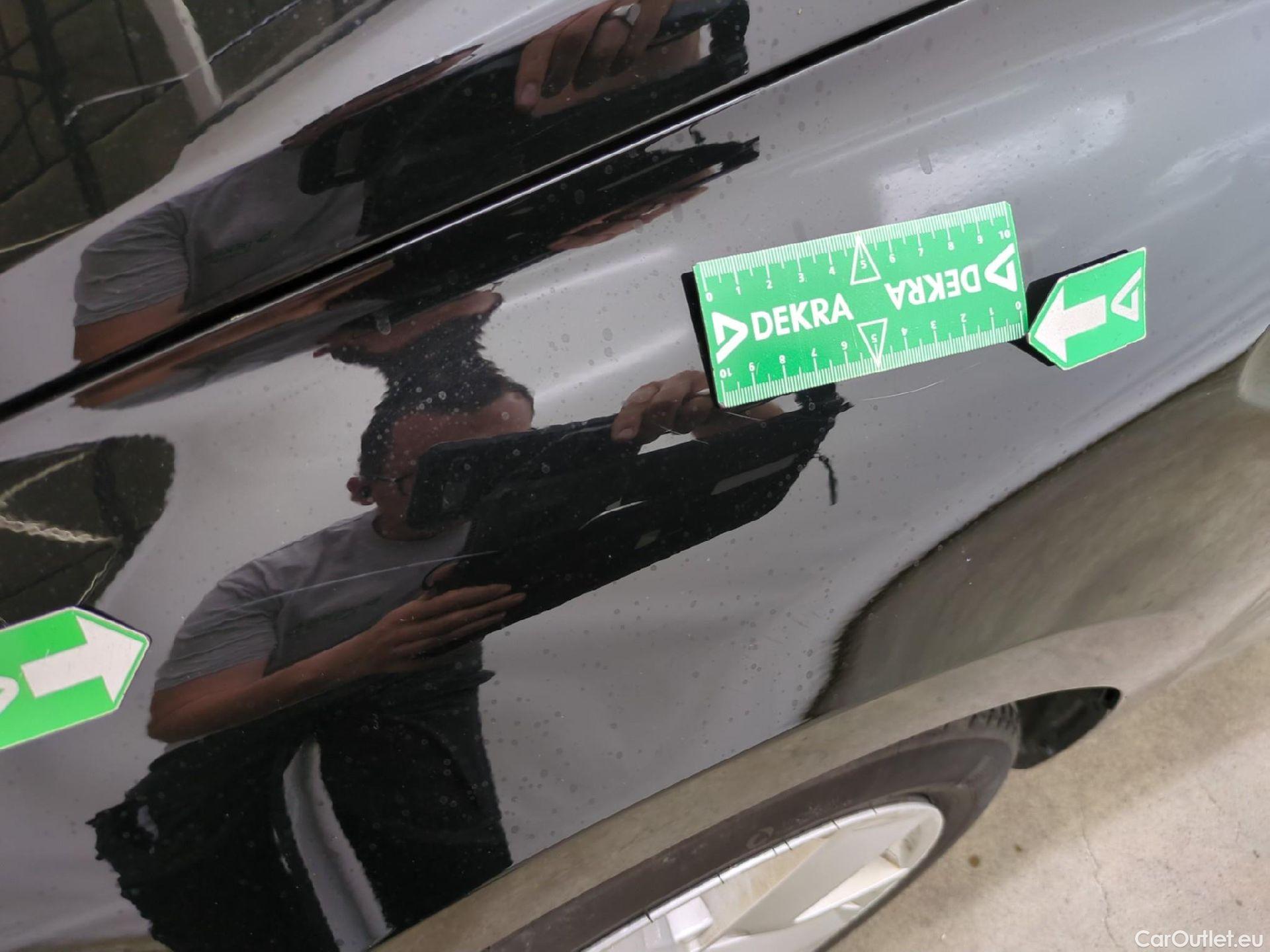  Renault  Clio  V Business 1.6 E-TECH Hybrid 140CV BVA6 E6d #47