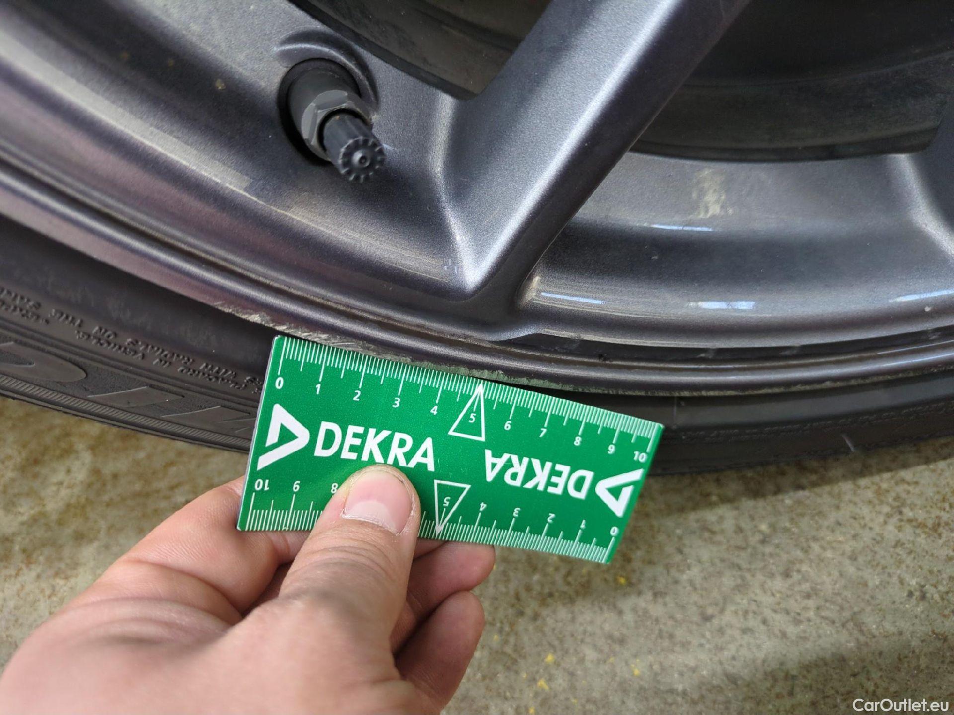  Tesla  Model 3 TESLA  / 2018 / 4P / Berline Grande Autonomie #3