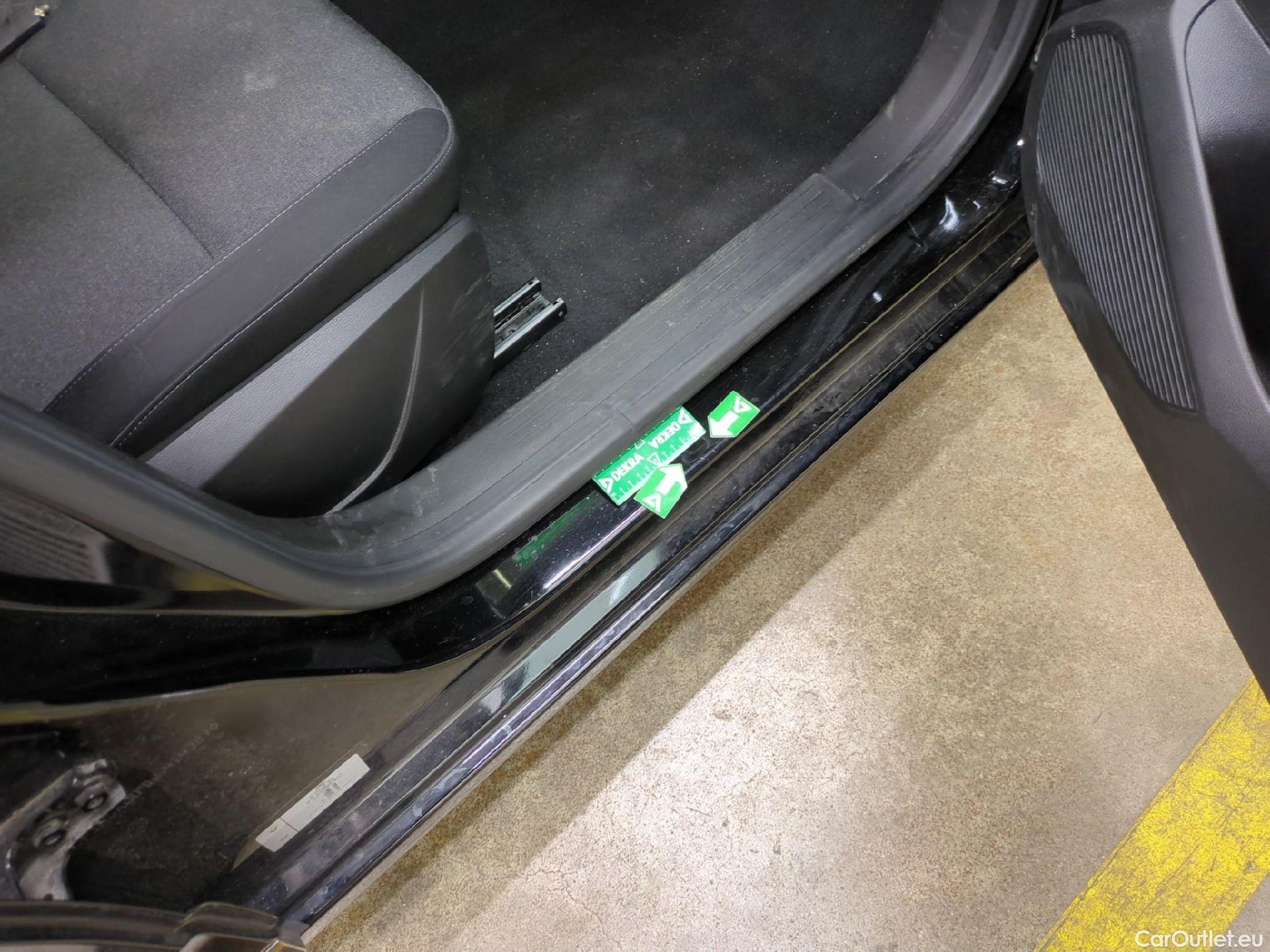  Renault  Clio  V Business 1.6 E-TECH Hybrid 140CV BVA6 E6d #20