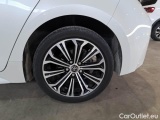  Toyota  Corolla TOYOTA  / 2019 / 5P / BERLINA 1.8 HYBRID STYLE #19