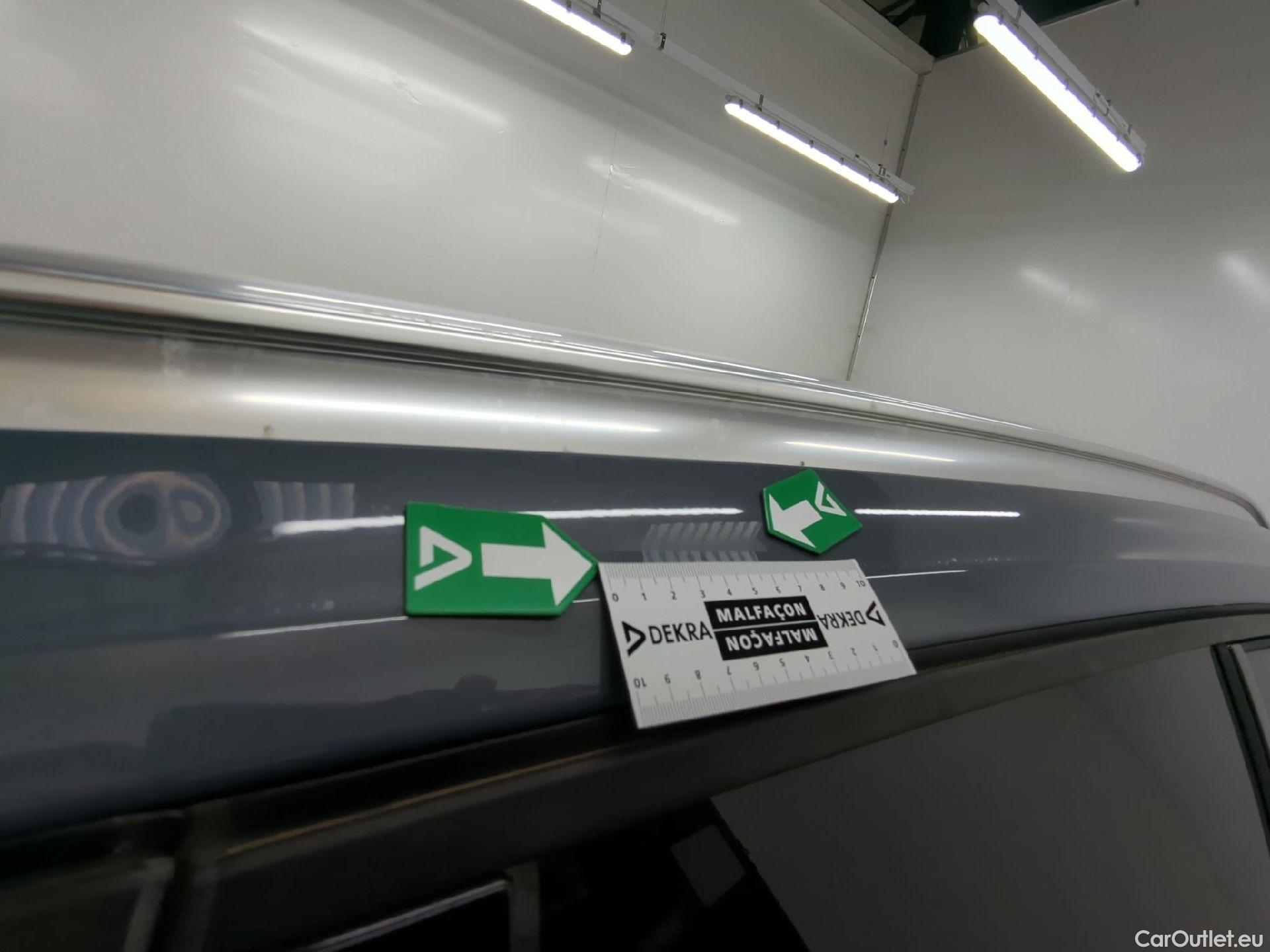  Volvo  XC 40 XC40 Momentum Plug-in Hybrid 2WD 1.5 #25