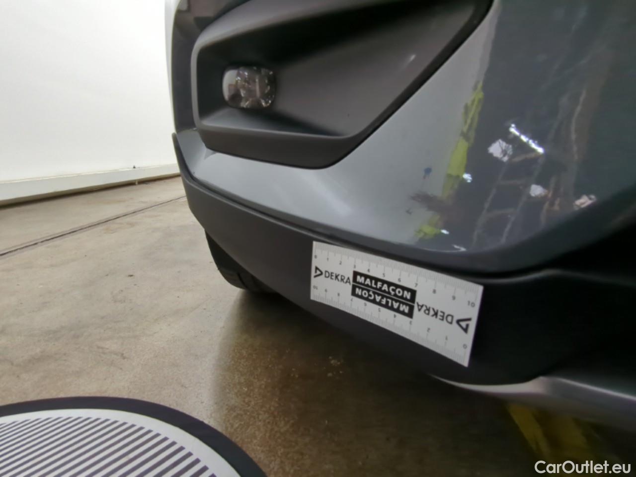  Volvo  XC 40 XC40 Momentum Plug-in Hybrid 2WD 1.5 #16