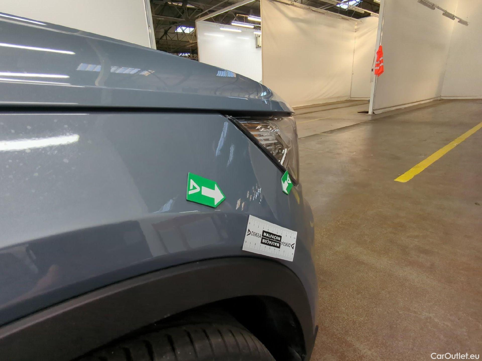  Volvo  XC 40 XC40 Momentum Plug-in Hybrid 2WD 1.5 #13