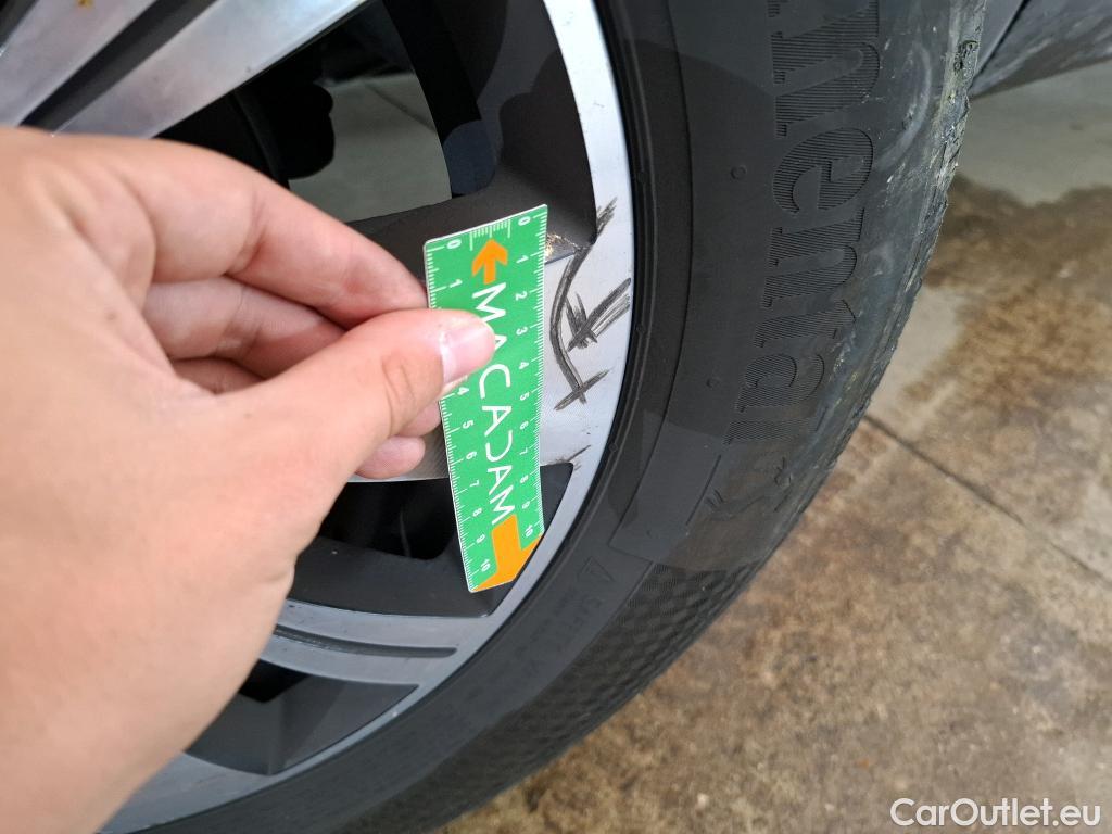  Renault  Captur  Business 0.9 TCe 90CV BVM5 E6 #13